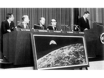 Abb. 4: Lunar Orbiter 1-102, bearbeitet, von der NASA im August 1966 vorgestellte Fassung