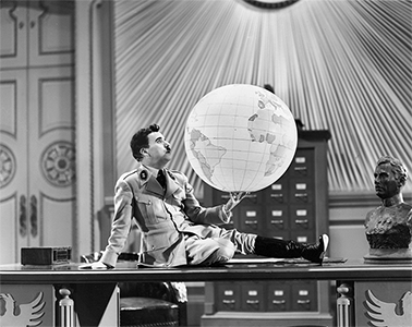 Abb. 11: aus: Charlie Chaplin, The Great Dictator (1940)